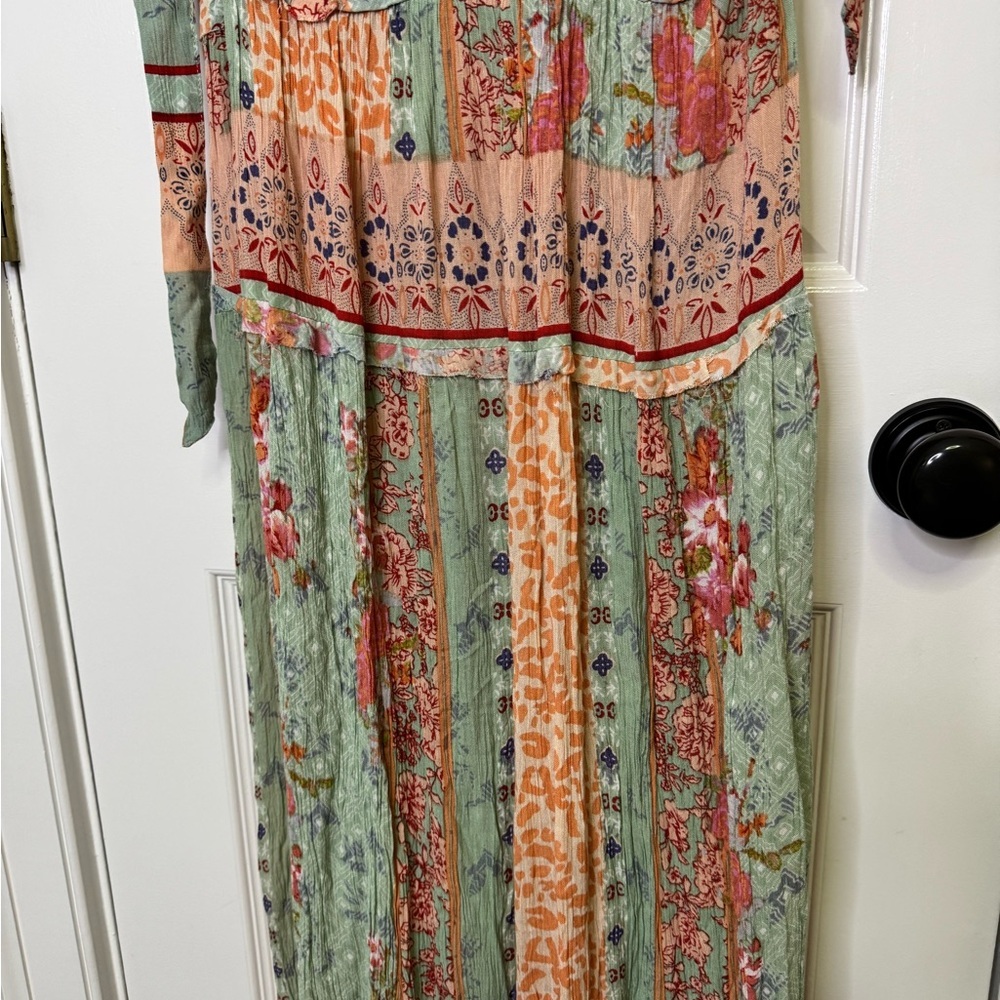 Celina one size Floral Maxi Dress NWT - Picture 5 of 10